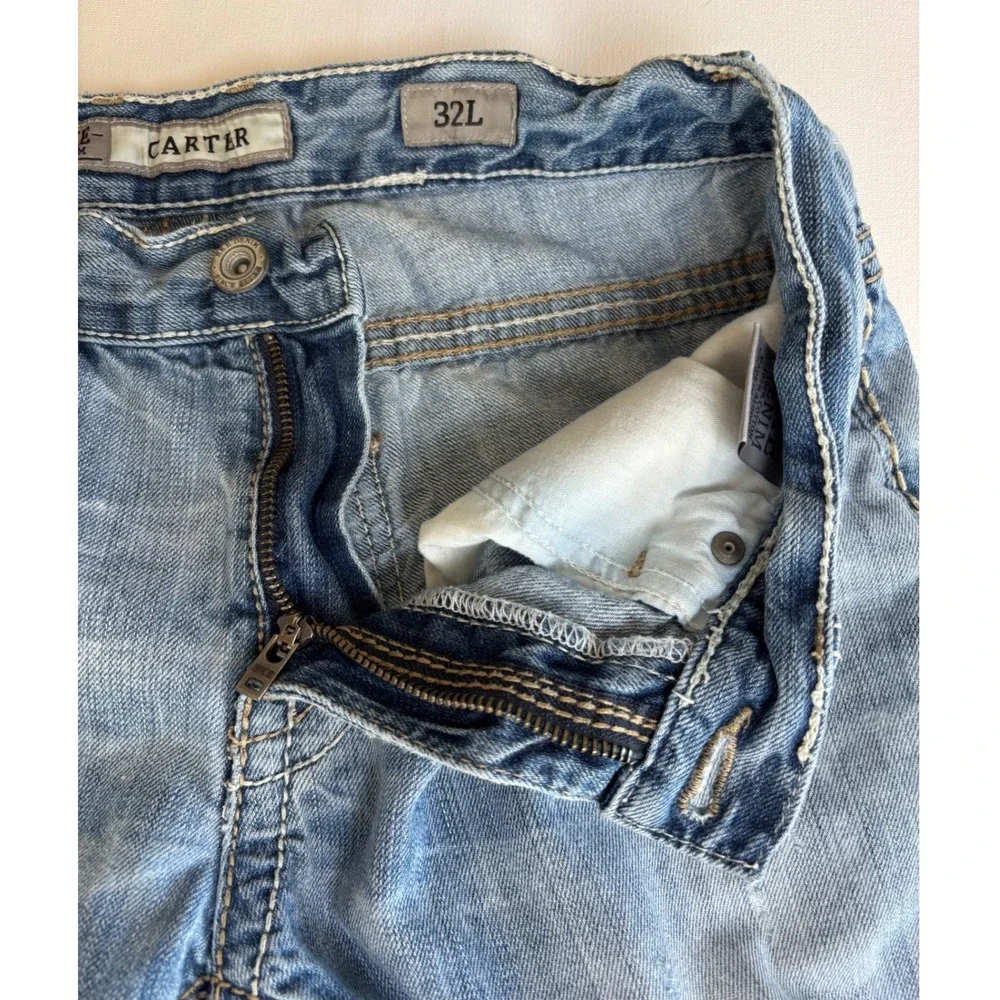 BKE Carter Straight Leg Jeans‎ Mens 32x33 Light Wash Distressed Blue Denim